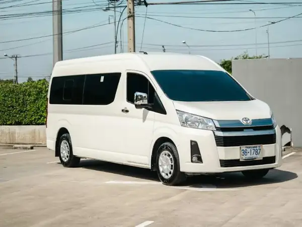 Toyota Commuter for Koh Chang transfers